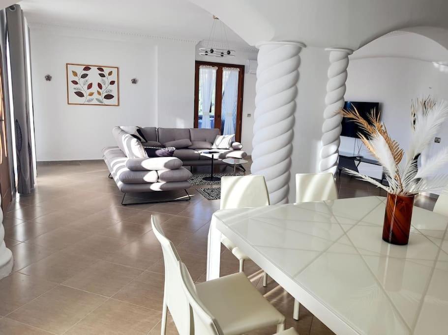 Magnolia Luxury Penthouse Διαμέρισμα Μπεράτ Εξωτερικό φωτογραφία