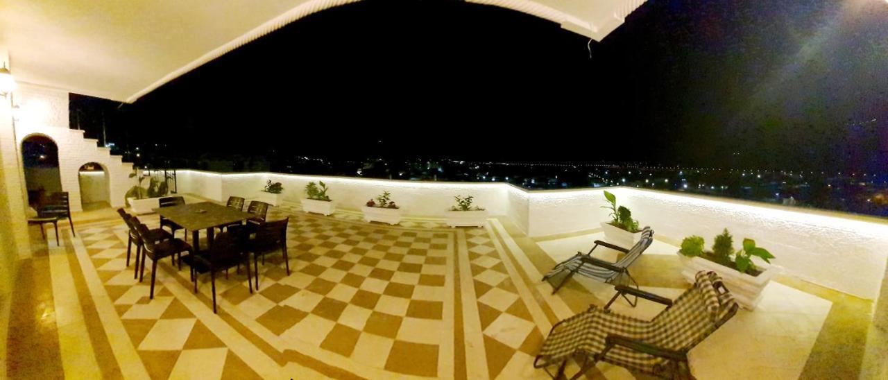 Magnolia Luxury Penthouse Διαμέρισμα Μπεράτ Εξωτερικό φωτογραφία